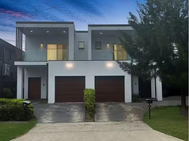 15A Cammarlie Street, PANANIA Townhouse for rent Listed by Le.