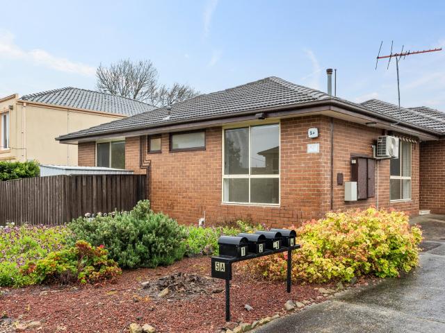 1/5A Argyle Street, Bentleigh East