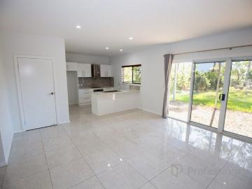 15a High Central RoadMacleay Island QLD 4184, Australia