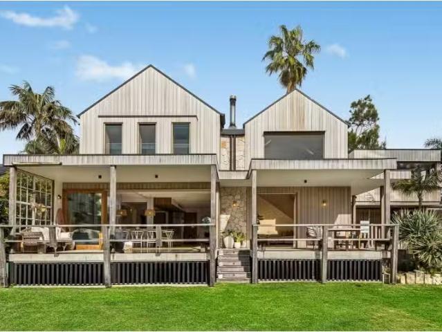 15a Malcolm Street, Narrabeen House for rent Listed by Ashlea.