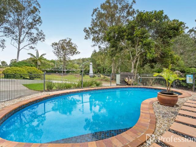 15a Richland DrBannockburn QLD 4207, Australia