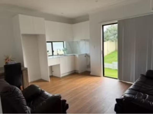 15B Baynton Place, ST HELENS PARK House for rent Listed by Br.