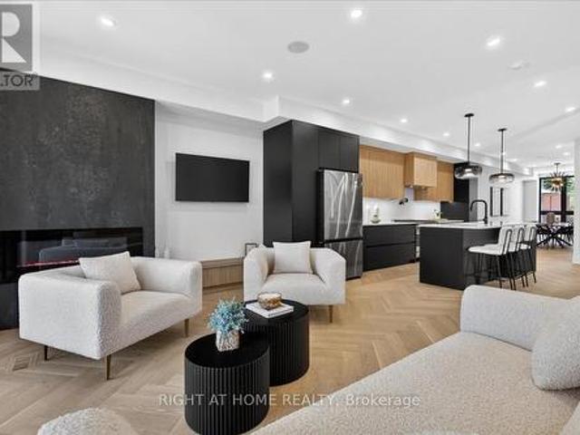 15B Rosemeade Avenue, Toronto, ON, M8Y 3A2 house for sale | Listing ID W13770 | Royal LePage
