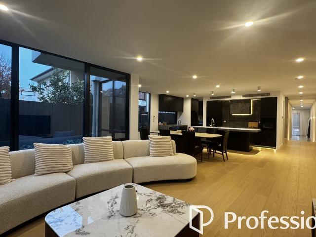 15b Wallabah StreetMount Waverley VIC 3149, Australia