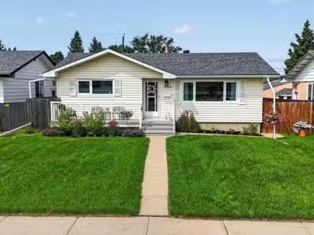 16046 95 Avenue Nw, Edmonton, AB, T5P 0A7 house for sale Li.