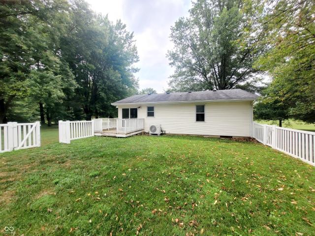 1604 N Cayuse Trail