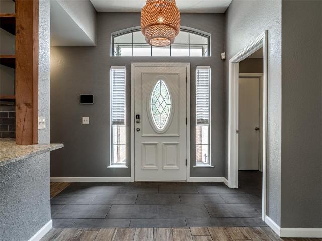1604 Oriole Drive