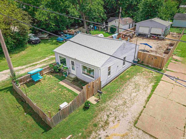 1604 Allens Lane