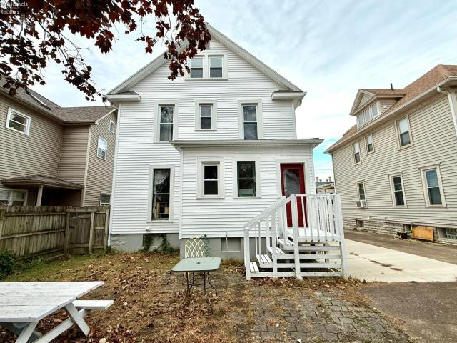 1604 Central Avenue