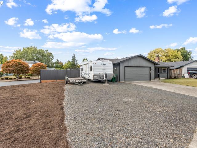 1604 limpus ln