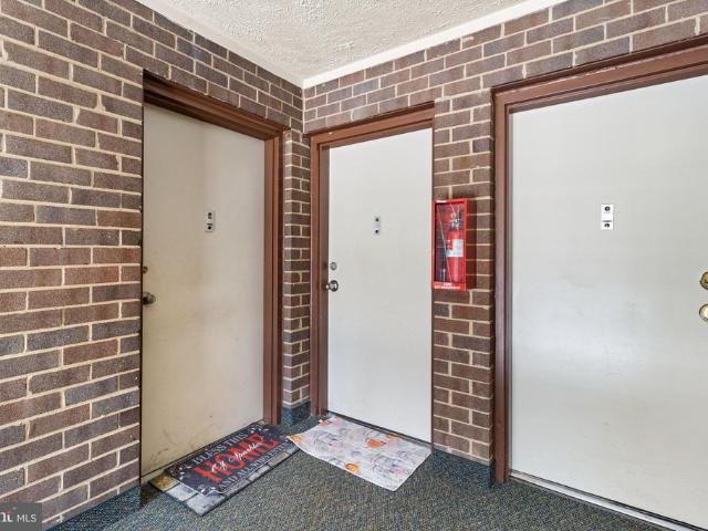 1604 Renate Drive # 302