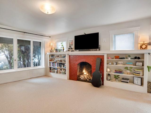 1605 NW 1st Street, Bend, US, OR