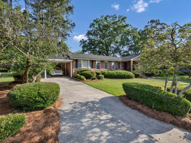 1605 Circle Drive