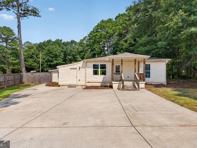 1605 Highway 138