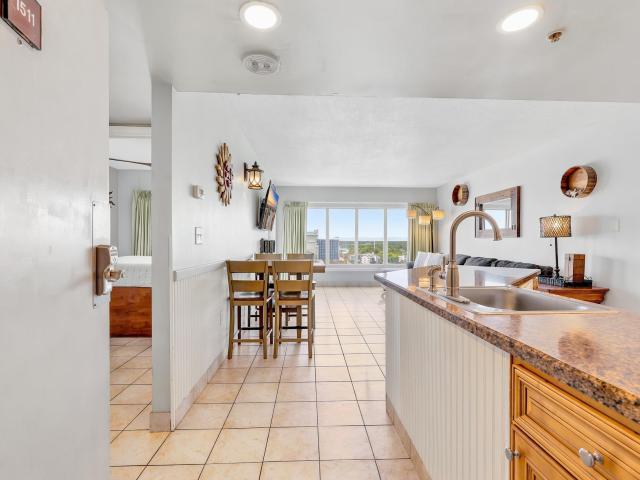 1605 S Ocean Blvd. 1511