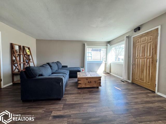 1605 Sparboe Court