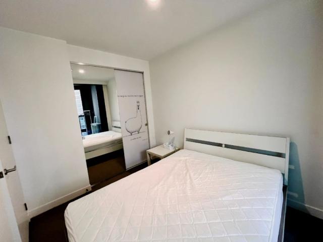 1606/160 Victoria Street, Melbourne