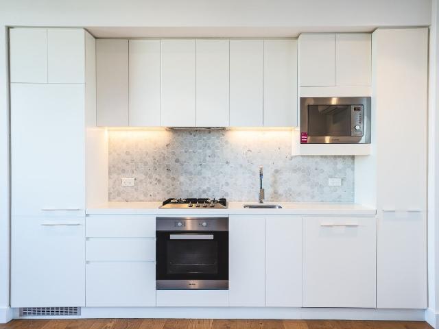 1606/850 Whitehorse Rd