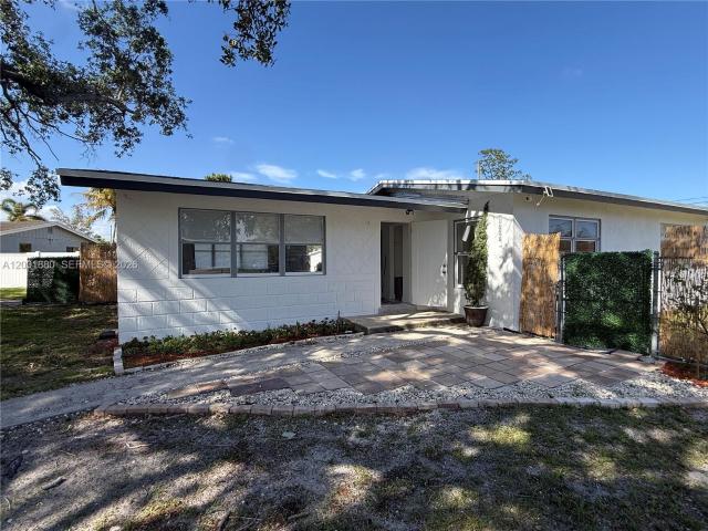1606 NW 12th Ave, Fort Lauderdale, FL 33311 | MLS #A12001