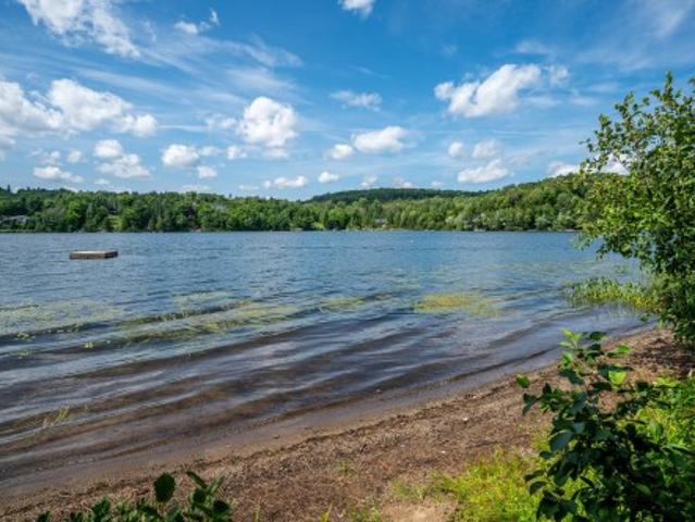 1606 Ch. Bunn, Saint Sauveur, QC, J0R 1R1 house for sale | Listing ID 19305 | Royal LePage