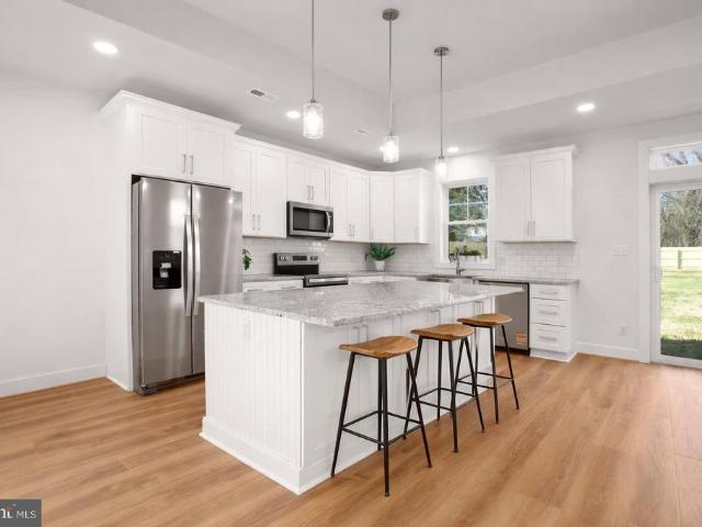 1606 Charles Street