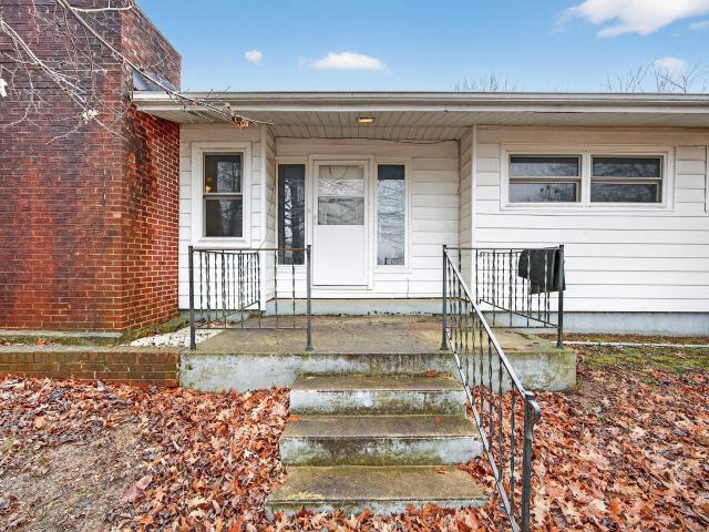 1606 W Lincoln Street