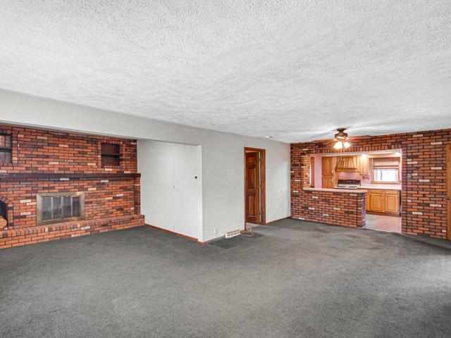 1607 A Street