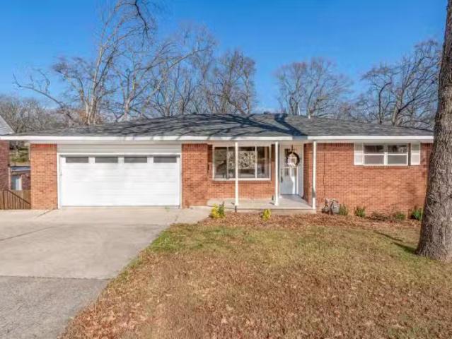 1607 GROVE HILL RD, NORTH LITTLE ROCK, AR 72116