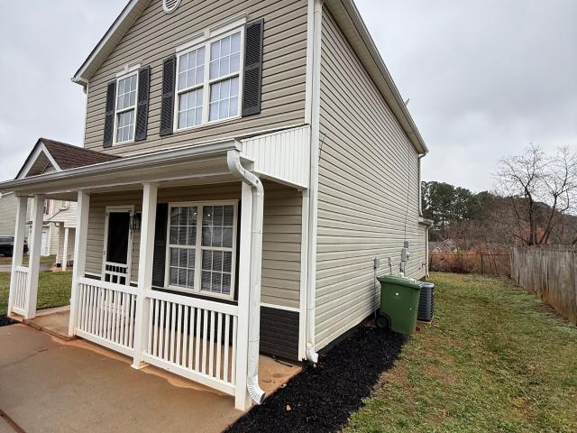 1607 Hallmark Hills Drive