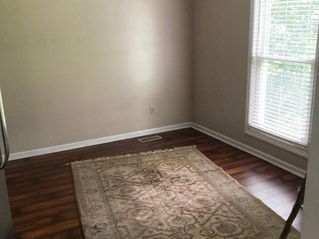 16083 Log Cabin Road