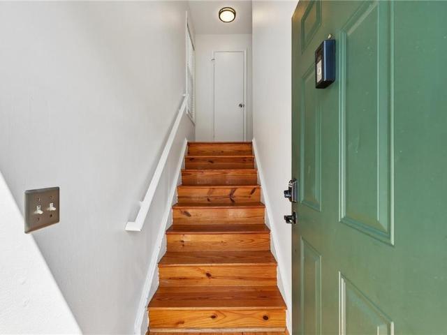 1608 Glenleaf Drive