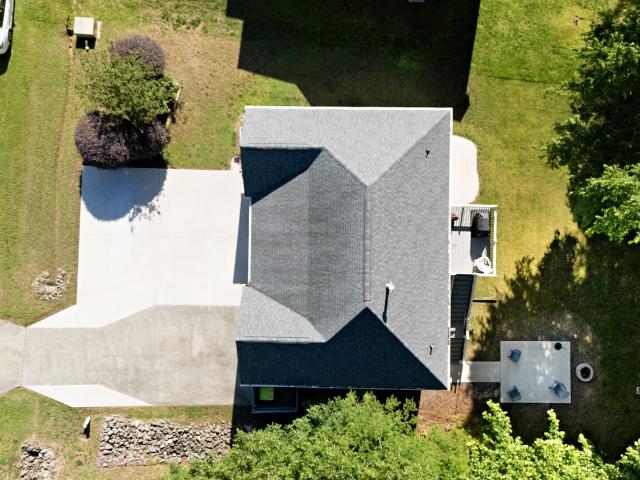 1608 Rogers Pointe Lane