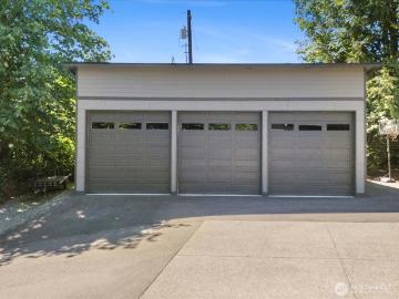 1608 st ave se