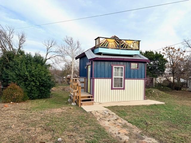 1608 School Street