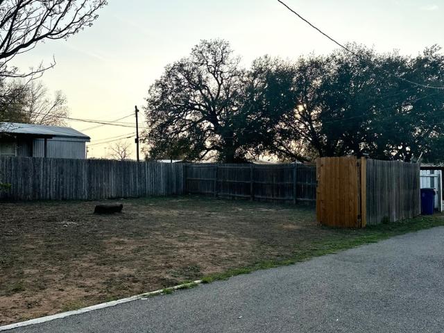 1608 The Ln St, Pleasanton, TX 78064 | MLS #1932