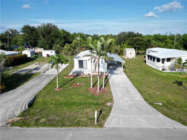 16091 Siesta Dr, Fort Myers, FL 33908 | MLS #225051