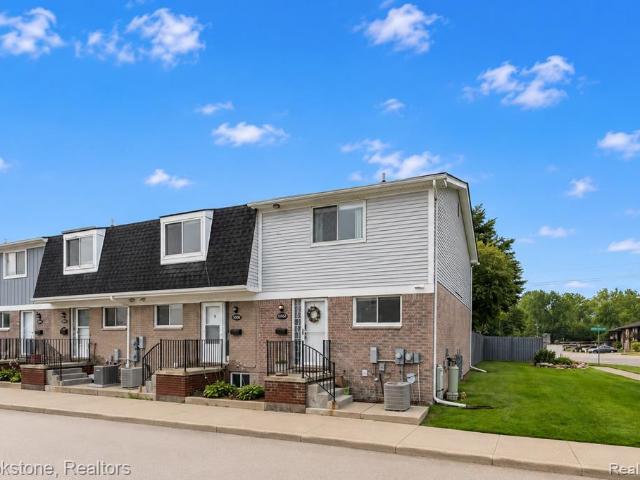 16092 W 11 Mile Road