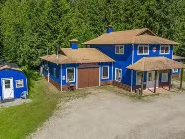 16095 3A Highway, Crawford Bay, BC, V0B 1E0 commercial for s.