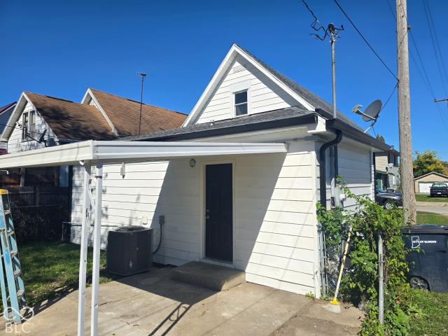 1609 N D Street