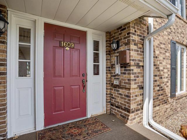 1609 Orchard Meadow Drive