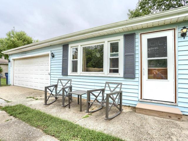 1609 S Country Club Road