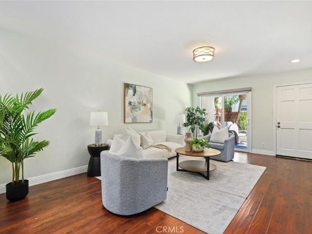 1609 Sherwood Village Circle