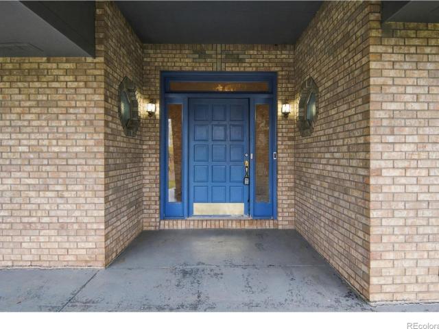 1609 White Water Court
