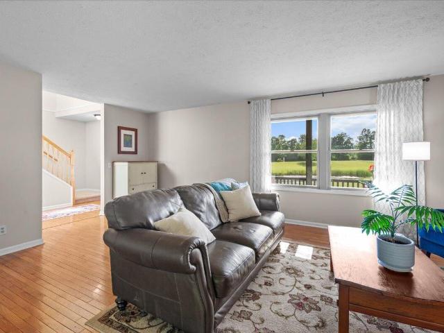 16005 Sheridan Road