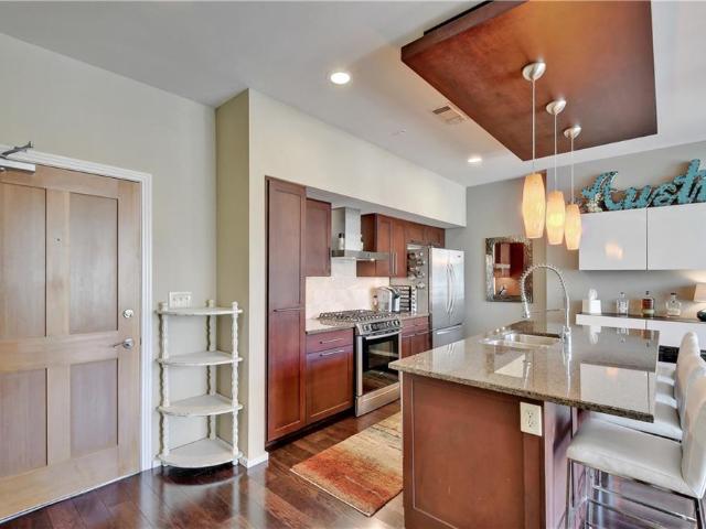 1600 Barton Springs Rd # 6602