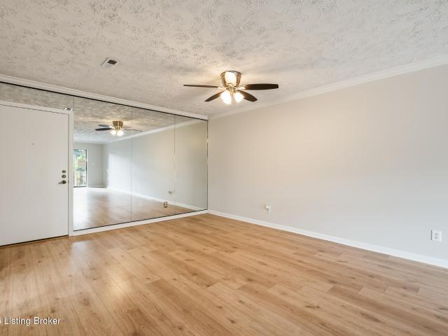 1600 Gardiner Ln Apt 214
