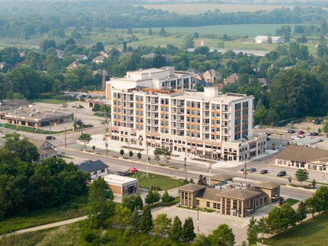 1600 Hyde Park Village Apartments The Stanton Apartment for Rent