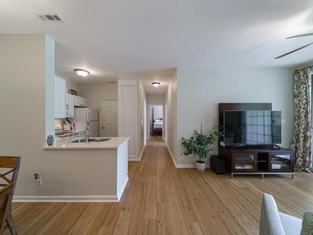 1600 Long Grove Drive 1126