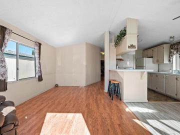 1600 Palm Avenue SPC 48