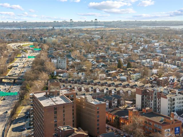 1600 Parkview Avenue, Unit 7C